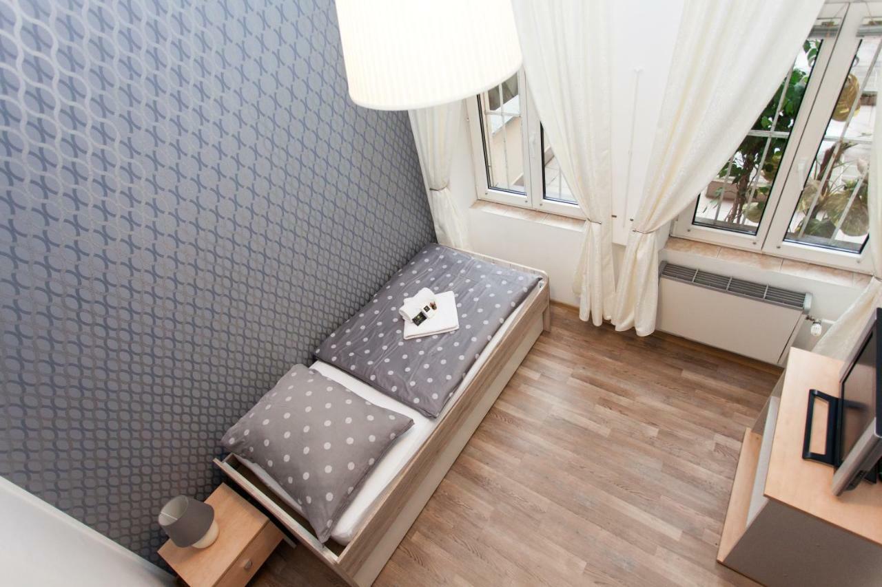 Avenida Park Hotel تبليتسه المظهر الخارجي الصورة