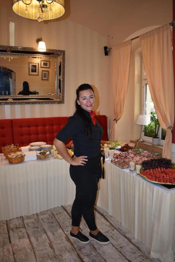 Avenida Park Hotel تبليتسه المظهر الخارجي الصورة